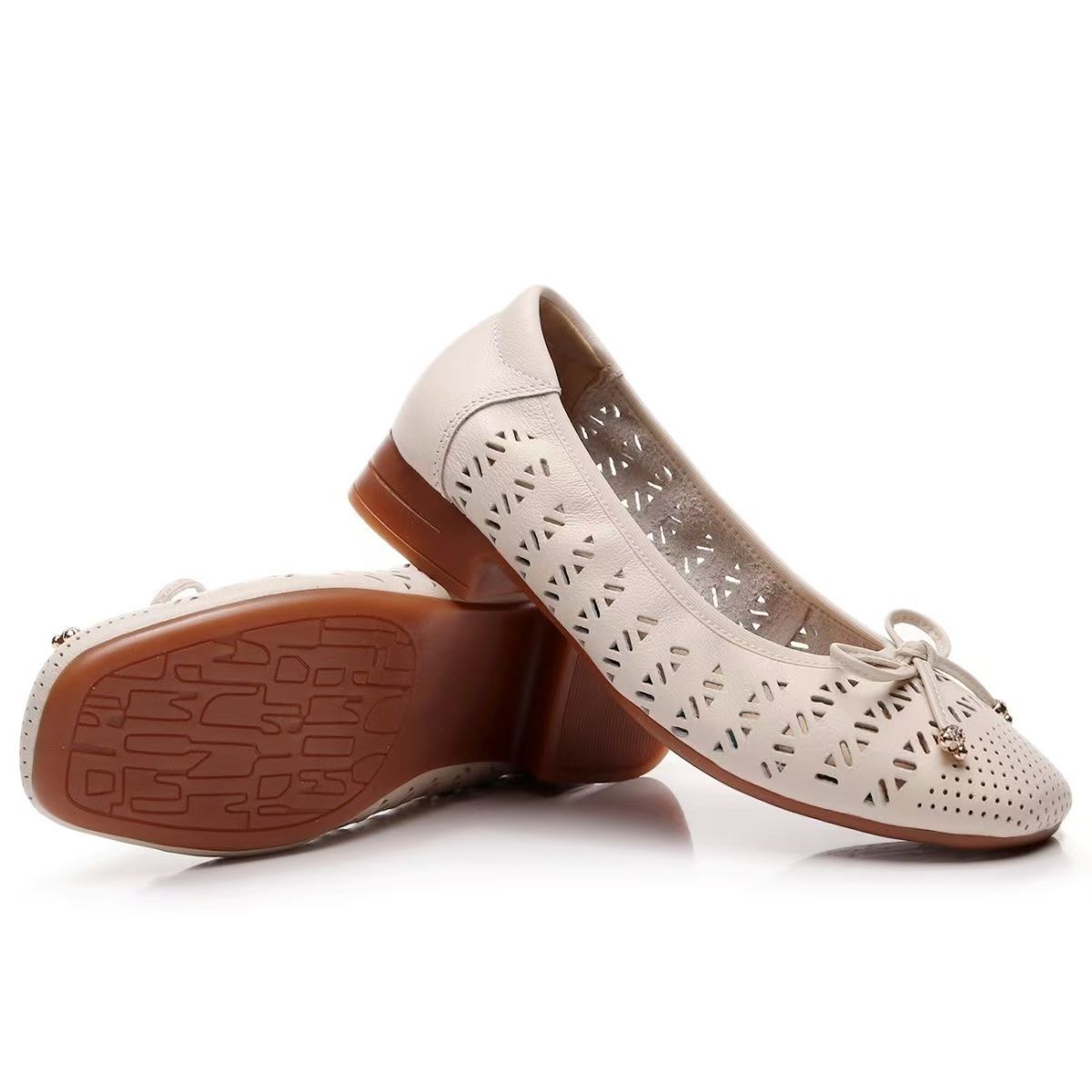여성용 천연 가죽 펀칭 리본 누드 샌들 봄 여름 신상  - Casual Sandal Leather 리뷰 및 가격
